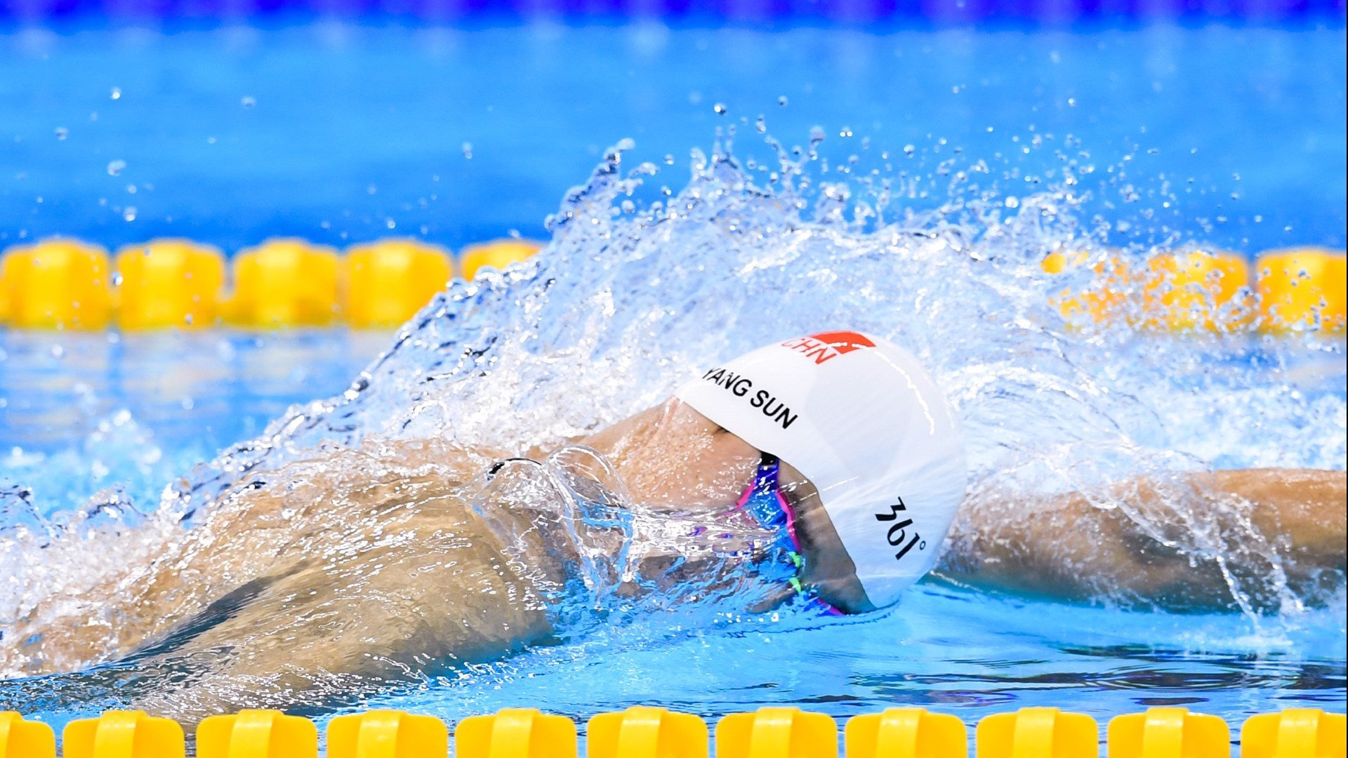 开元在线 -姆巴佩意外战胜美国队，比赛规则变更引爆全场！比赛高潮迭起